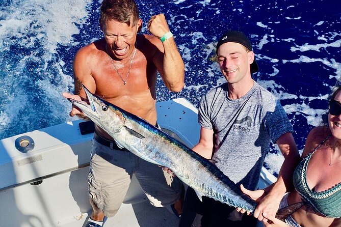 4 hours Private Fishing Charters in Key West 40 Ft Irish Cowboy - The Irish Cowboy: A Well-Equipped Vessel for Deep Sea Adventures