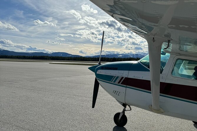 45 Minute Aerial Tour Over West Yellowstone's Rugged Mountains - The 45-Minute Flight: An Up-Close View of Mountain Majesty