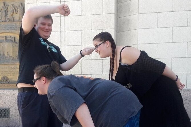 Adventurous Scavenger Hunt in Kelowna by Wacky Walks - What Challenges and Objects Will You Find?