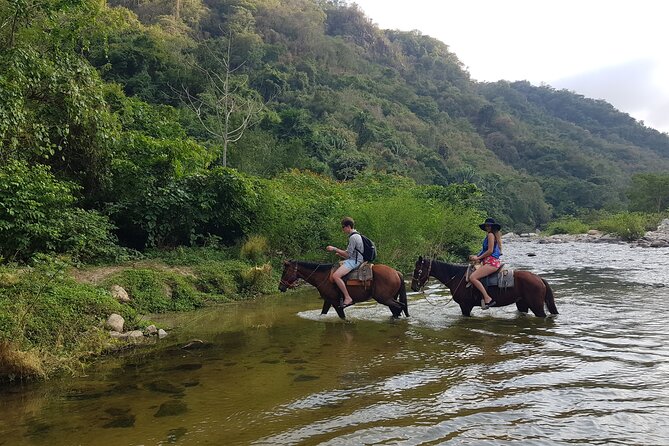Aguas Termales a Caballo - Meet the Local Guides and Learn About the Culture