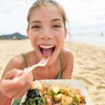 Aloha Adventures A Family Walking Tour in Waikiki - The Waikiki Walkway: Scenic Shoreline and Vibrant Atmosphere