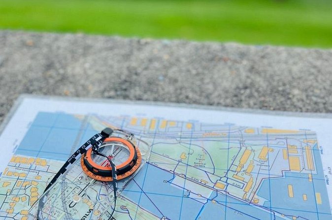 Ballard Locks Walking Activity Seattle - Using a Compass and Adjusting for Declination