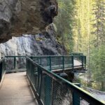 Banff National Park Tour Lake Louise and Moraine Lake by coach - Visiting Iconic Sights: Lake Louise and Victoria Glacier