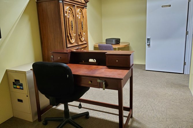 Bank Heist Escape Room Game for Private Group - Location and Meeting Details in Palm Springs