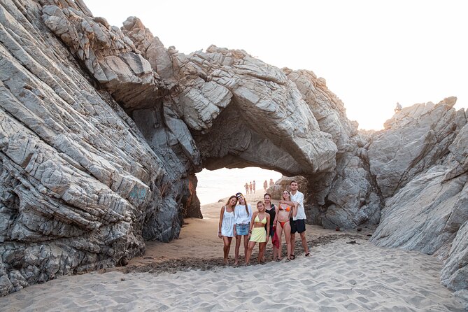 Chacahua National Park - Navigating the Lagoons: Boat Ride through Chacahua’s Islands