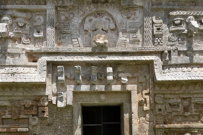 Chichen Itza and Mayan Traditions - Visiting the Cenote Kiichpam Xunaan for a Natural Refresh