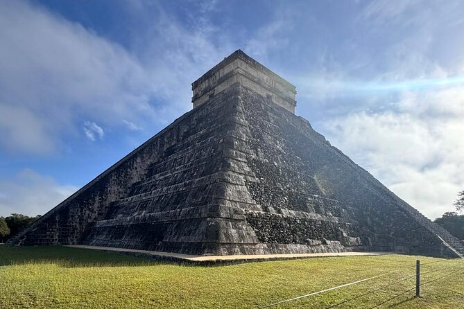 Chichén Itzá VIP: Your Exclusive, Private Journey - Exploring Chichén Itzá with a Certified Guide
