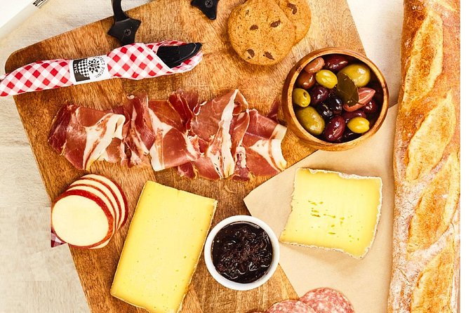 Classic Picnic for 2 (Grab and Go) - Central Park Picnic Location and Easy Pickup