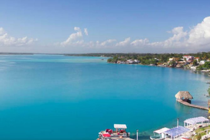 Costa Maya Shore Excursion: Chacchoben Small Group Tour with Food & Drinks - Exploring the Chacchoben Ruins: A Walk Through Ancient Maya History