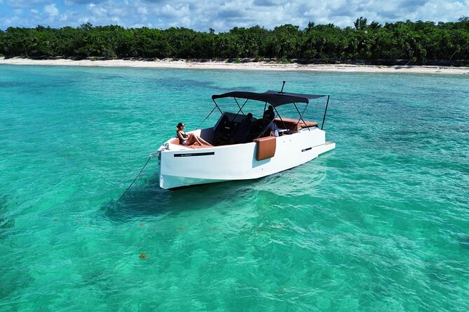 De Antonio D28 - Private Boat Tour (SEVEN MARES) - Exploring Cozumel’s Iconic Snorkeling Reefs: Palancar Reef and Columbia Reef