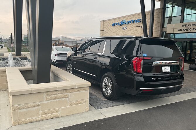 First class limo in Nashville, Tennessee luxury car - Nashvilles Most Reliable Luxury Transportation Service