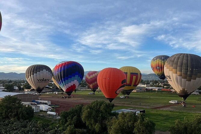 Flight in Teotihuacan Hot Air Balloon with Transportation and Breakfast - Starting the Adventure at San Martin de las Piramides with a Coffee Welcome