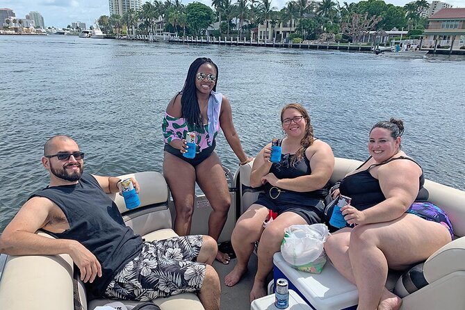 Fort Lauderdale Private Guided Boat Cruise w/ Watertoys, 4-Hours - Fort Lauderdale Waterways: Exploring the Atlantic Intracoastal Waterway