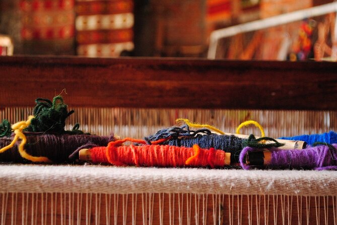 Hierve el Agua Artisanal Route with Mezcal and Oaxacan Food - Exploring Wool Rugs in Teotitlán del Valle