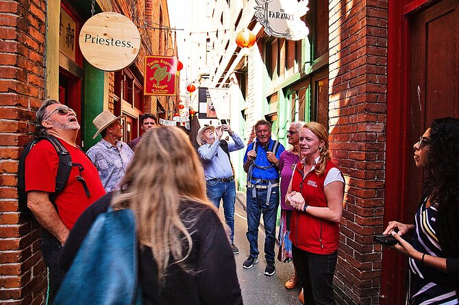 Iconic & Obscure Walking Tour in Victoria - Exploring Government Street’s Heritage and Modern Blend