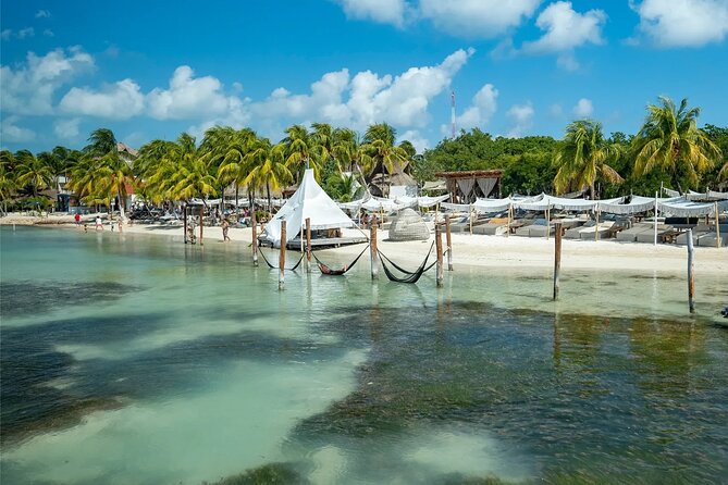 Isla Mujeres Discovery Tour - Enjoy a Scenic Catamaran Ride with an Open Bar