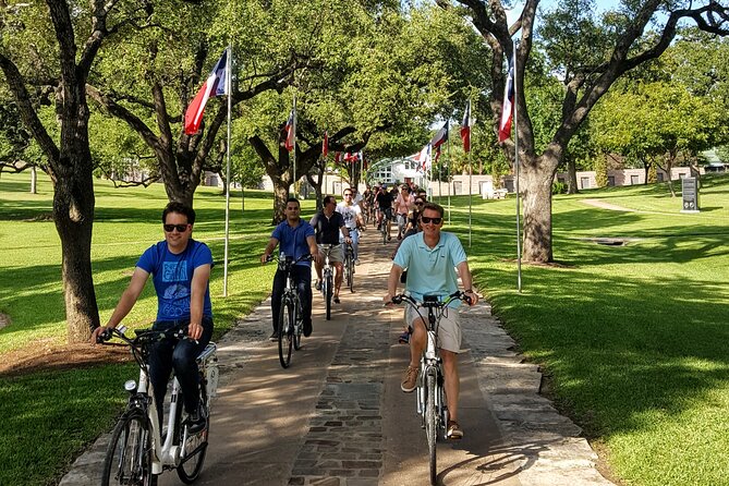 Ladybird Lake Tour on an e-bike - The Benefits of Using a Pedal Assist E-bike