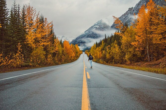Lake Louise Johnston Canyon Peyto Lake Icefields Parkway Daytrip - Starting Point and Transportation Details in Calgary