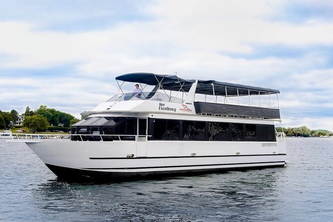 Lake Minnetonka Sunday Brunch Cruise - Lake Minnetonkas Scenic Waterway and Departure Details