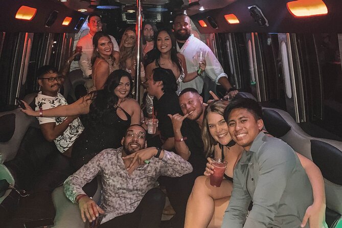 Las Vegas : Ultimate Party Pass with Free Drinks & Party Bus - How the Tour Arrives at the Hottest Clubs in Las Vegas