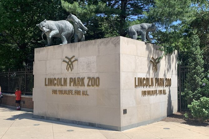 Lincoln Park Zoo Scavenger Hunt - How the Mobile App Guides Your Adventure