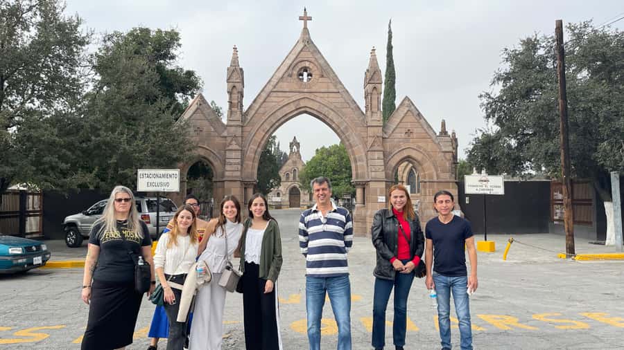 Monterrey Tour: History, Culture, and Flavor Told by a Historian - Asta Bandera: A Monumental View and Guided Tour