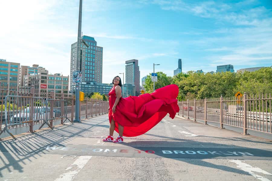 New York City: Flying Dress Photo Shoot - Central Park and Brooklyn Bridge: Prime Photo Locations