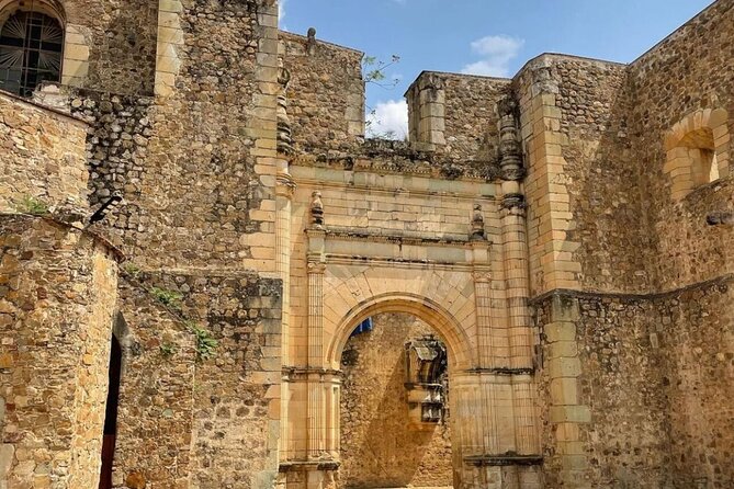 Oaxaca - Monte Alban, Alebrijes, Cuilapan & San Bartolo - Discover the Vibrant Craft of Alebrijes in Arrazola