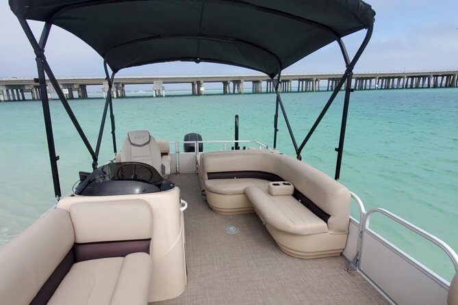Pontoon Rentals in Crab Island - What’s Included and What to Bring
