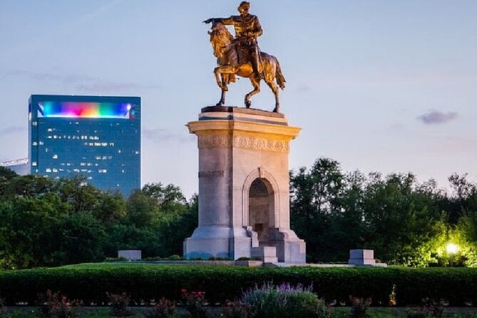 Private City Tour of Houston 3-hr Air-Conditioned Van Tour - Discover Houston’s Major Sports and Entertainment Venues