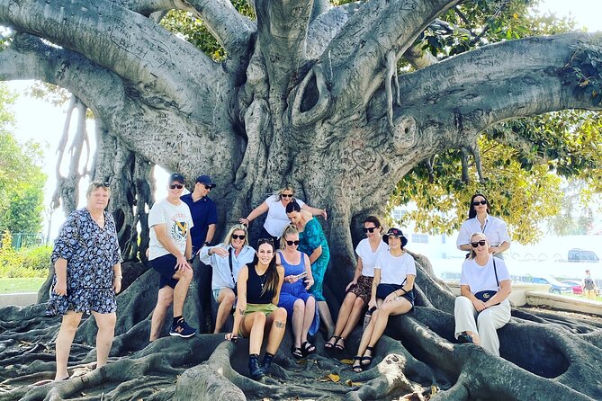 Private Large Group Full Day Tour in Los Angeles - Visiting Venice Beach: Iconic Boardwalk and Muscle Beach