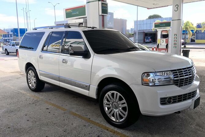 Private Transfer from Fort Lauderdale Airport to Miami and Doral - Flexible Timing and Waiting Policy