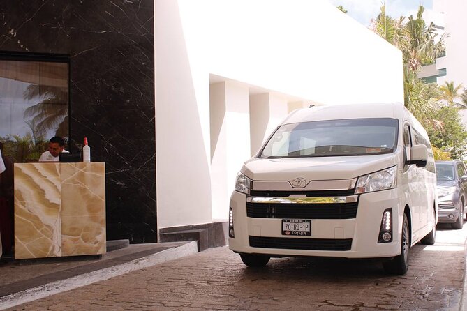 Private transfer to Cancun Airport to Hotel Zone - Pickup Experience and Timing Expectations