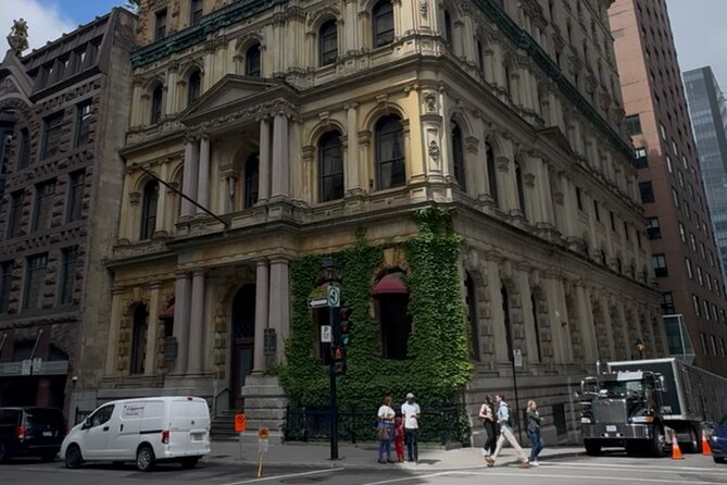 Private Walking Tour of Old Montreal with the Coolest Local Guide - Visiting the Iconic Notre-Dame Basilica of Montreal