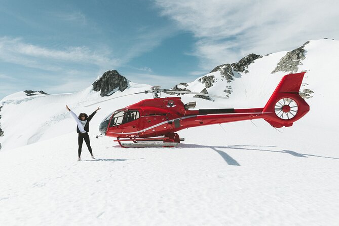 Private Whistler Helicopter Tour + Mountain Landing - Start and End Point at Whistler Heliport