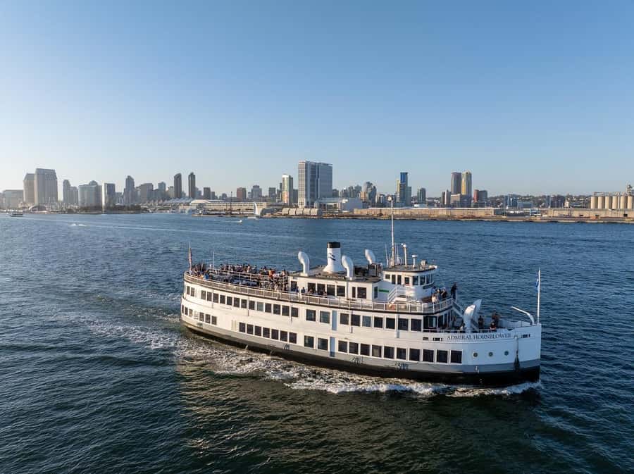 San Diego: City Cruises Gourmet Dinner Cruise - Scenic Sights Along San Diego Bay
