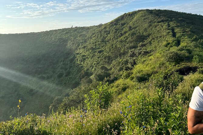 Scenic Cable Car Ride to the Citys Hidden Volcano - Visiting the Longest Public Transport Cable Car in the World