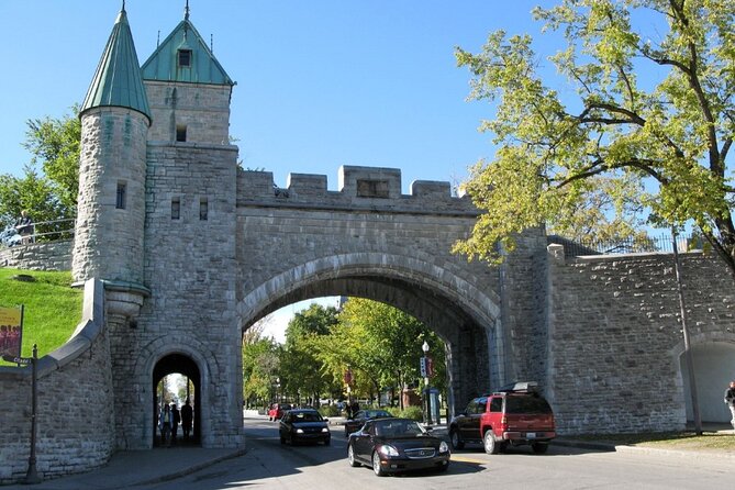 Self-Guided Scavenger Hunt: The Horrors of Quebec City! - Challenges and Activities During the Tour