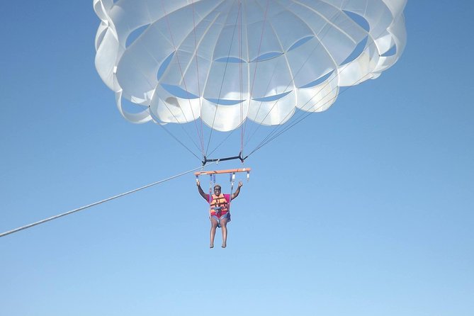 Single, or Double PARASAILING in Cabo with Views of The Arch - Certified Guides Ensure Safe and Enjoyable Parasailing