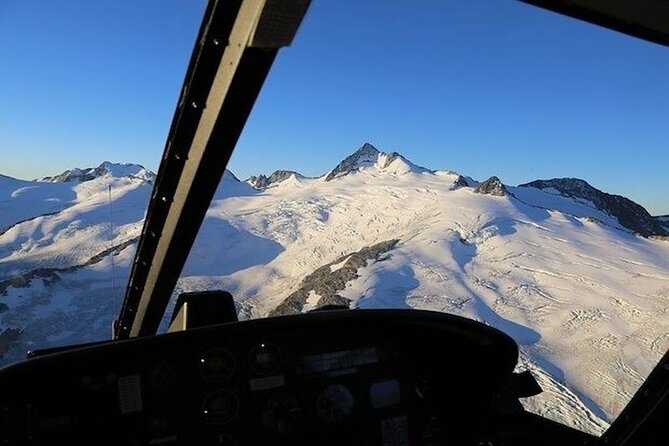 The Glacier Helicopter Sightseeing Tour - The Experience: A Personal Touch from the Pilot
