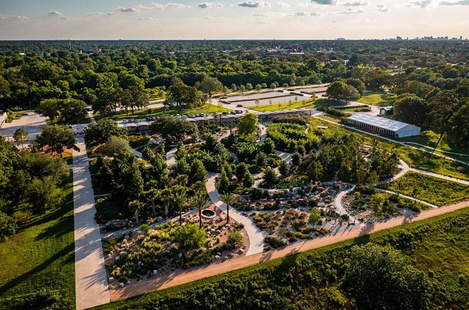 Three Hour Garden Tour - Rienzi and Its Historic Gardens