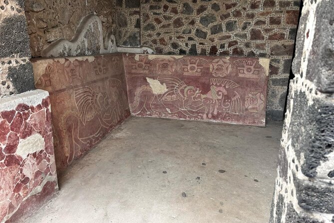 Tour with an expert archaeologist in Teotihuacan - Discovering the Main Pyramids of Teotihuacan