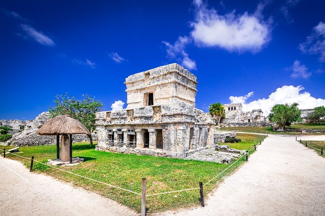 Tulum Mayan Ruins: Self-Guided Walking Audio Tour Experience - Exploring the Platforma Funeraria and Its Ritual Significance
