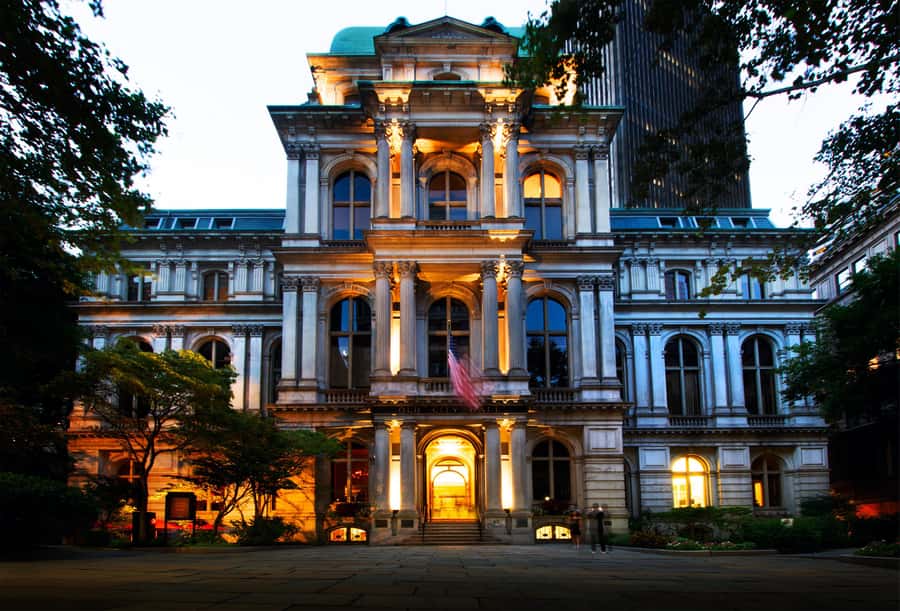 Underground Boston Ghost Tours: Gravestones & Gunpowder - Starting Point and Tour Logistics