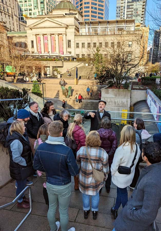 Vancouver: Holiday History and Hot Chocolate Tour - Starting Point and Meeting Details in Downtown Vancouver
