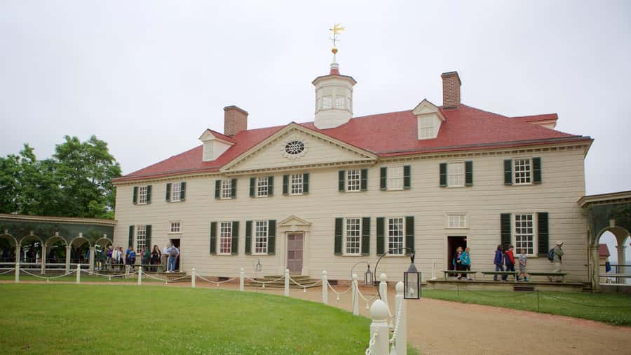 Washington: Private Tour to Alexandria and Mount Vernon - Visiting Mount Vernon’s Estate and Gardens