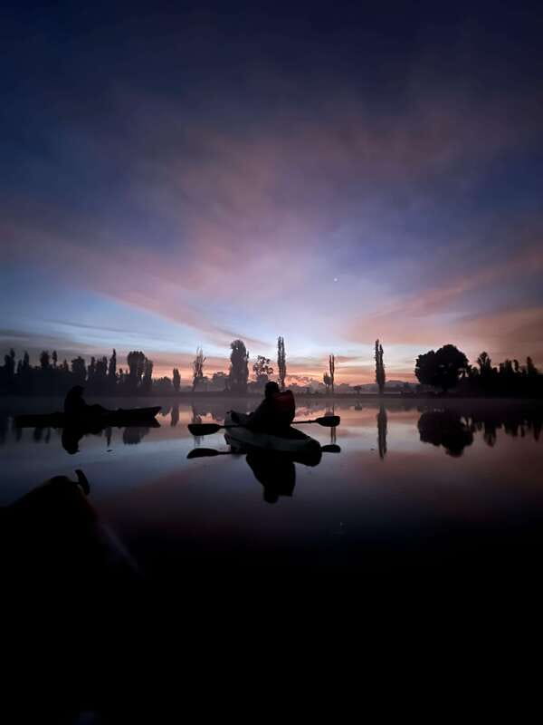 Xochimilco: amanecer en kayak Ciudad de México - Experiencing the Dawn: Kayaking During Sunrise